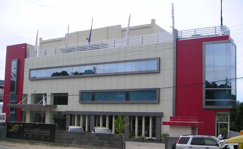 Royal Mamberamo Hotel Sorong Εξωτερικό φωτογραφία