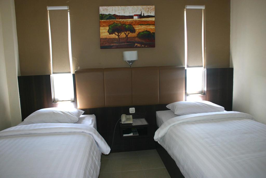 Royal Mamberamo Hotel Sorong Δωμάτιο φωτογραφία