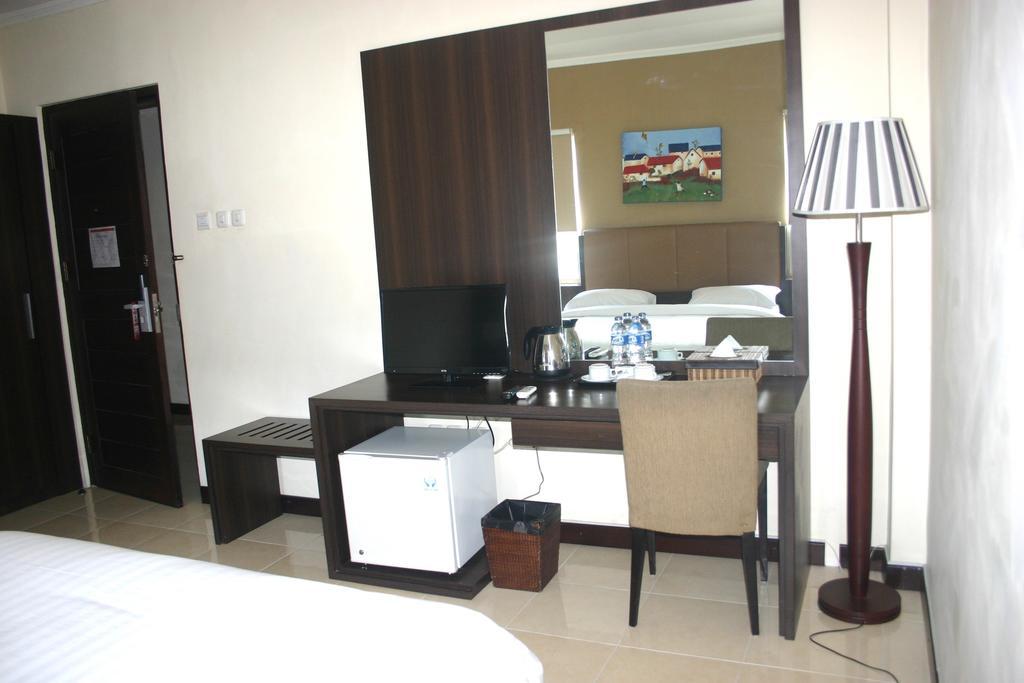 Royal Mamberamo Hotel Sorong Δωμάτιο φωτογραφία