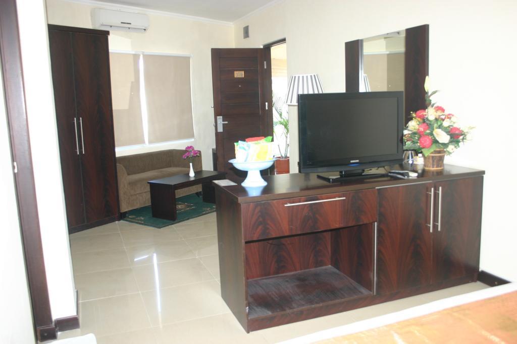Royal Mamberamo Hotel Sorong Δωμάτιο φωτογραφία