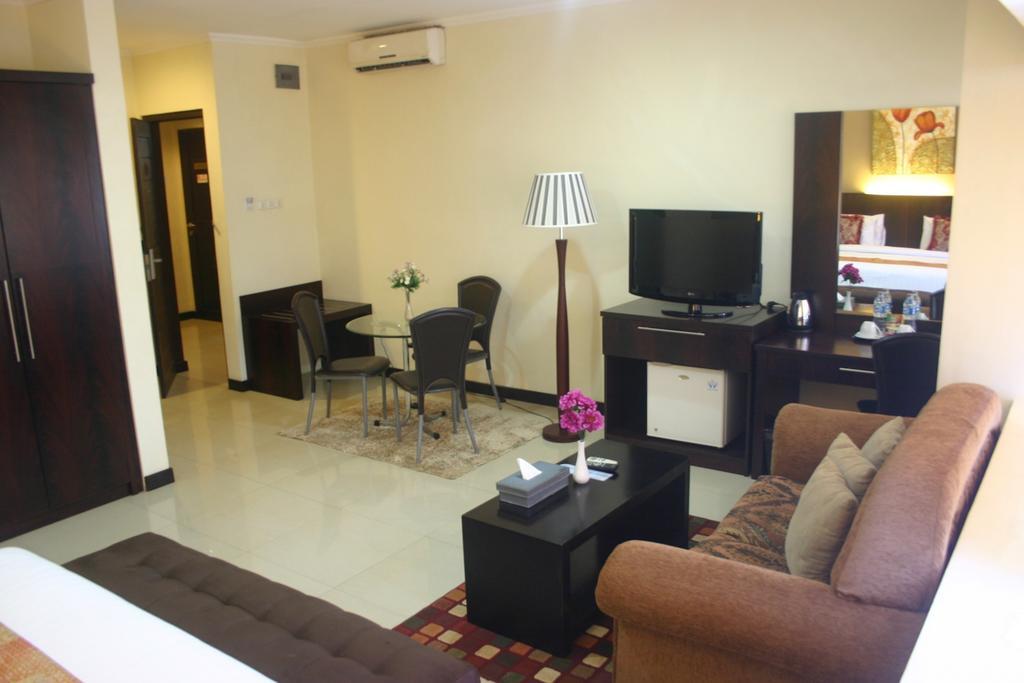 Royal Mamberamo Hotel Sorong Δωμάτιο φωτογραφία