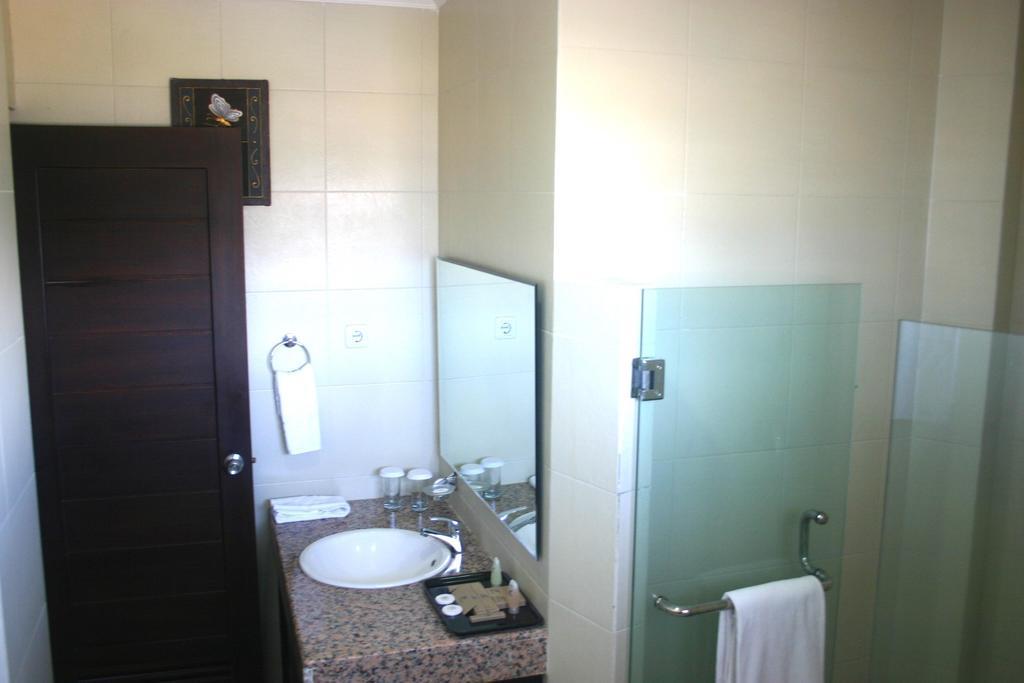 Royal Mamberamo Hotel Sorong Δωμάτιο φωτογραφία
