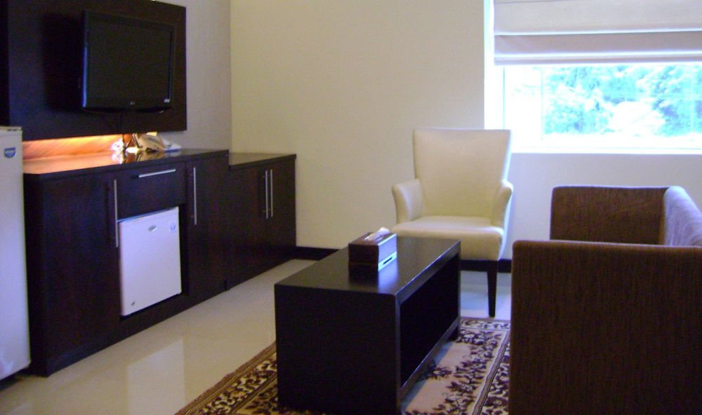 Royal Mamberamo Hotel Sorong Εξωτερικό φωτογραφία