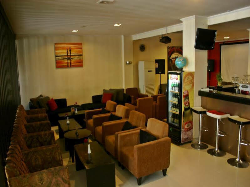 Royal Mamberamo Hotel Sorong Εξωτερικό φωτογραφία