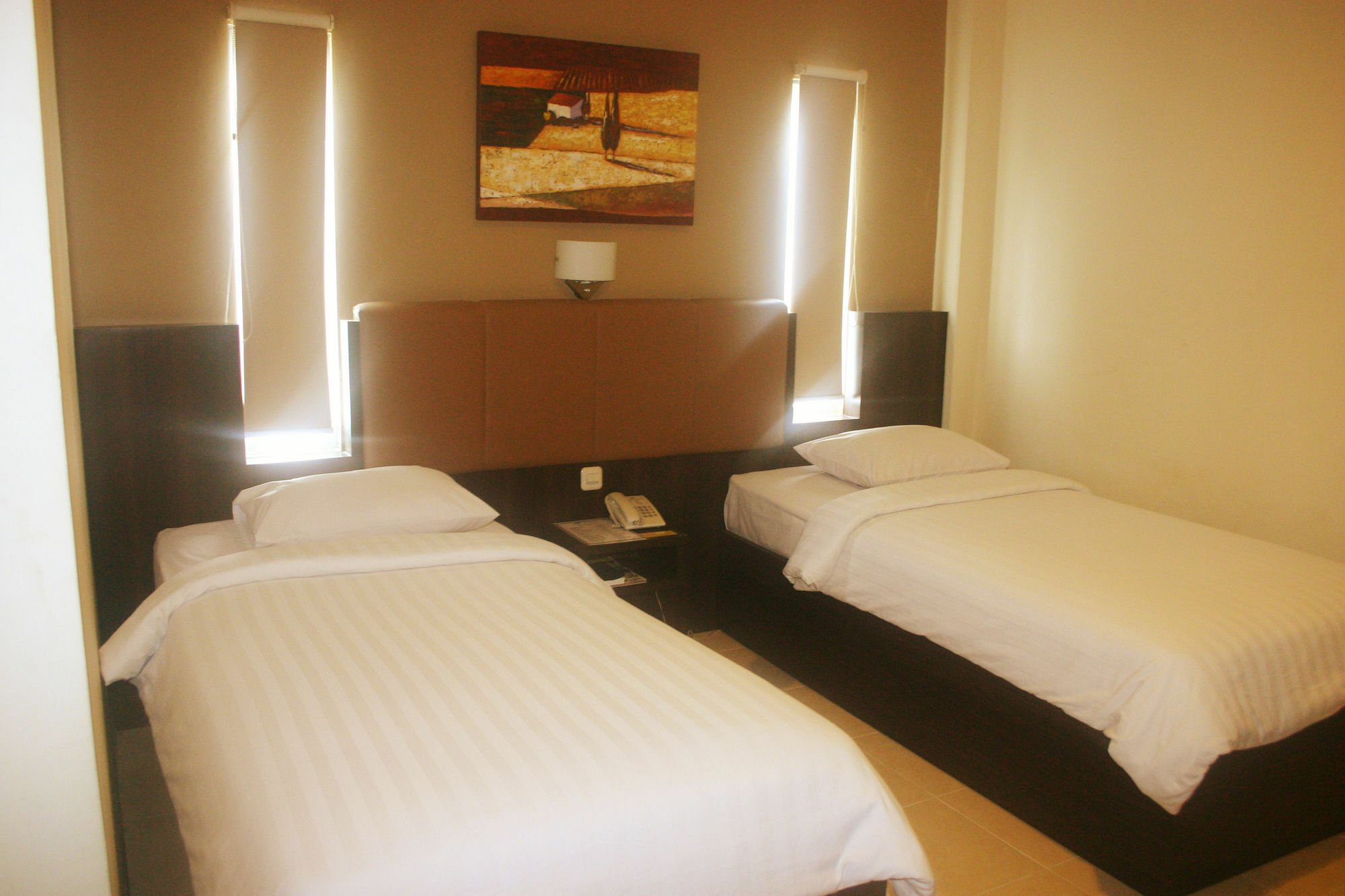 Royal Mamberamo Hotel Sorong Εξωτερικό φωτογραφία